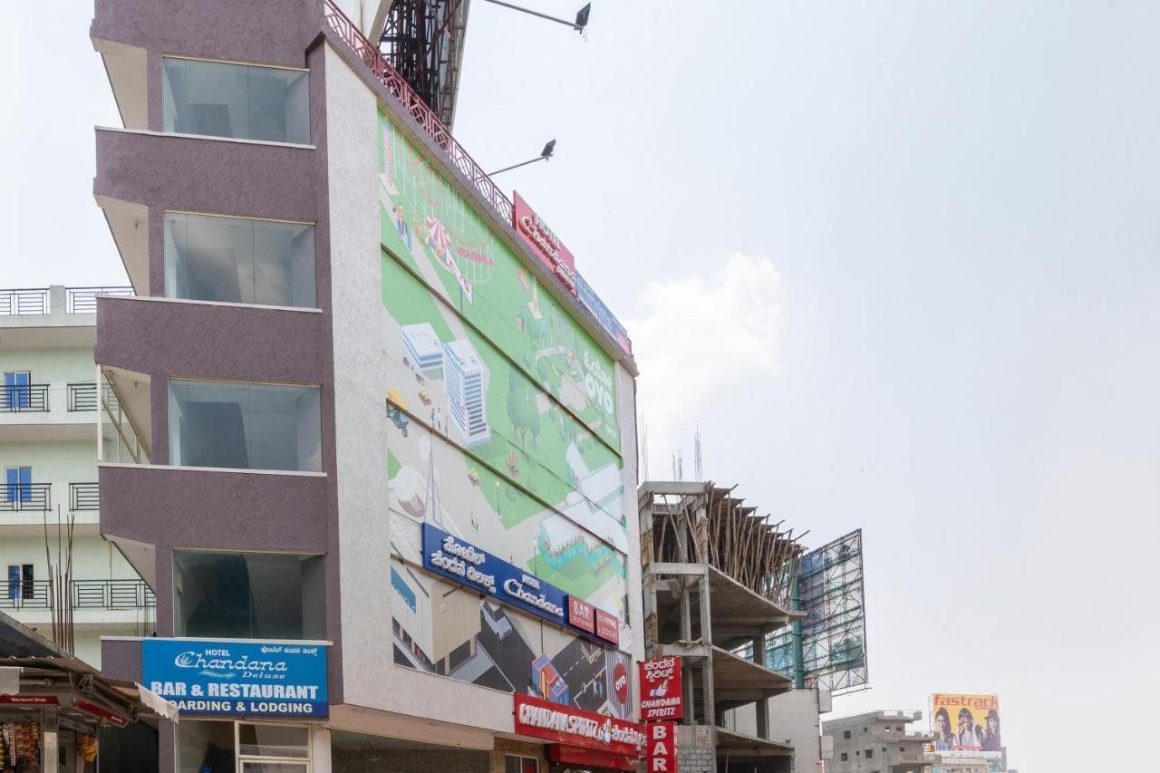 Oyo 16123 Chandana Deluxe Bangalore Exterior foto